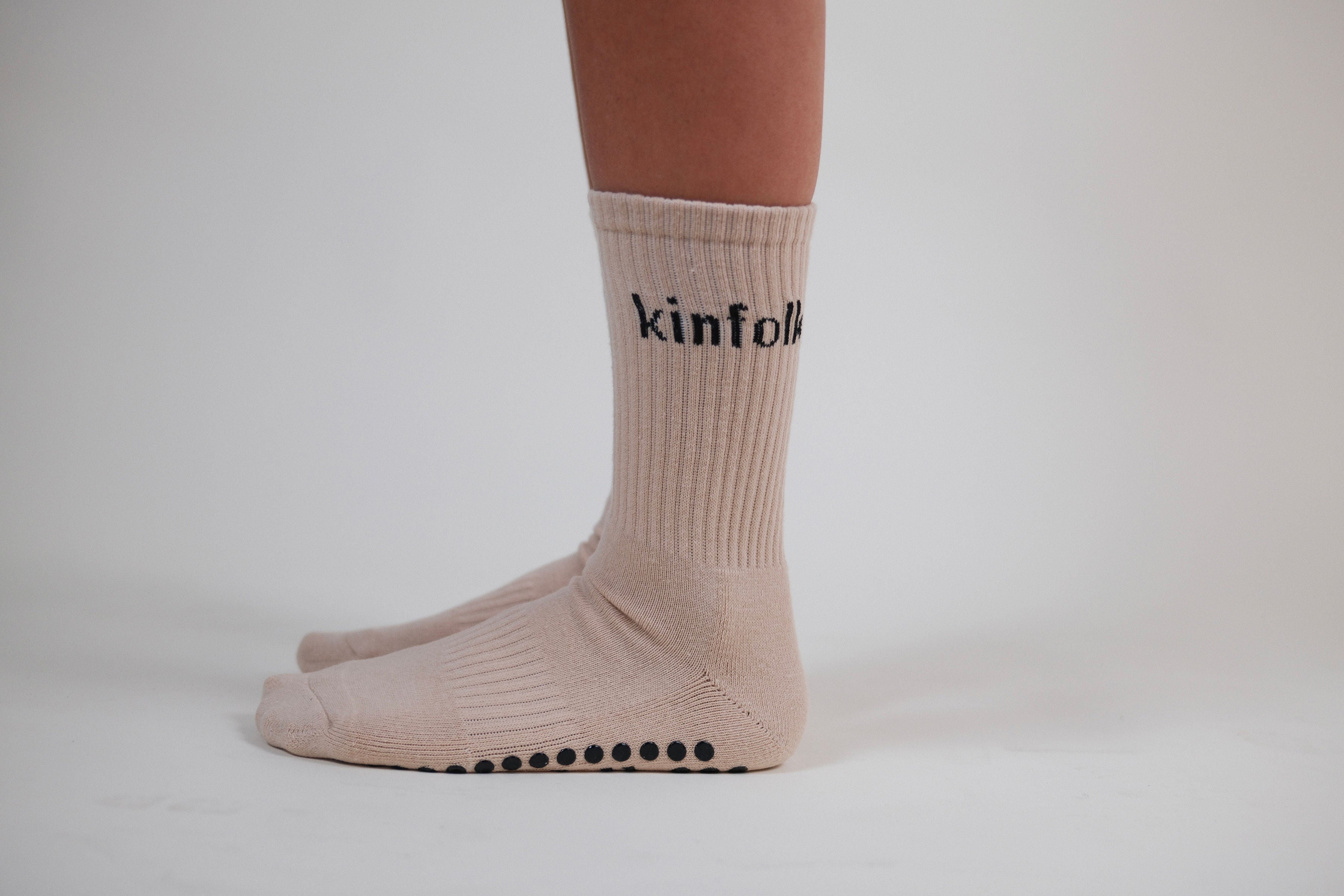 トップス KINFORK Kinfolk Grippy Socks for Pilates and Comfort